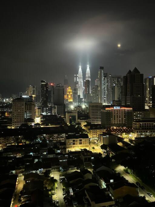 Regalia Klcc View By Ucare *